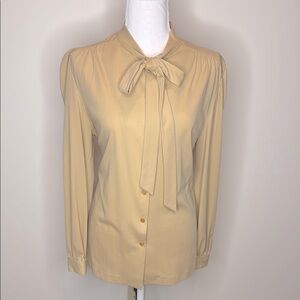 Fire Islander Tan Blouse with Tie Front and Mandarin Collar. Size 17/18